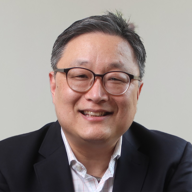 Dr. Julian Chen
